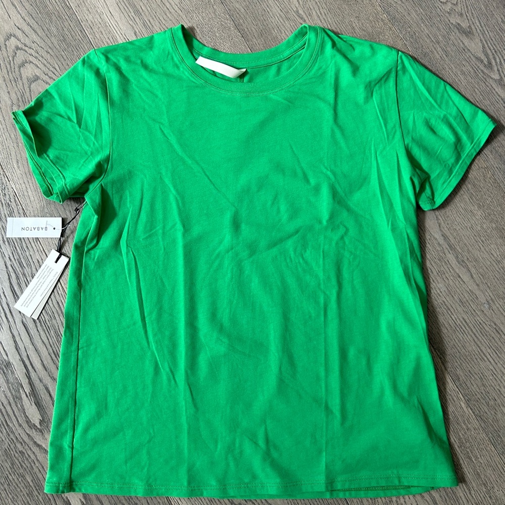 BNWT The Group Babaton foundation relaxed T shirt